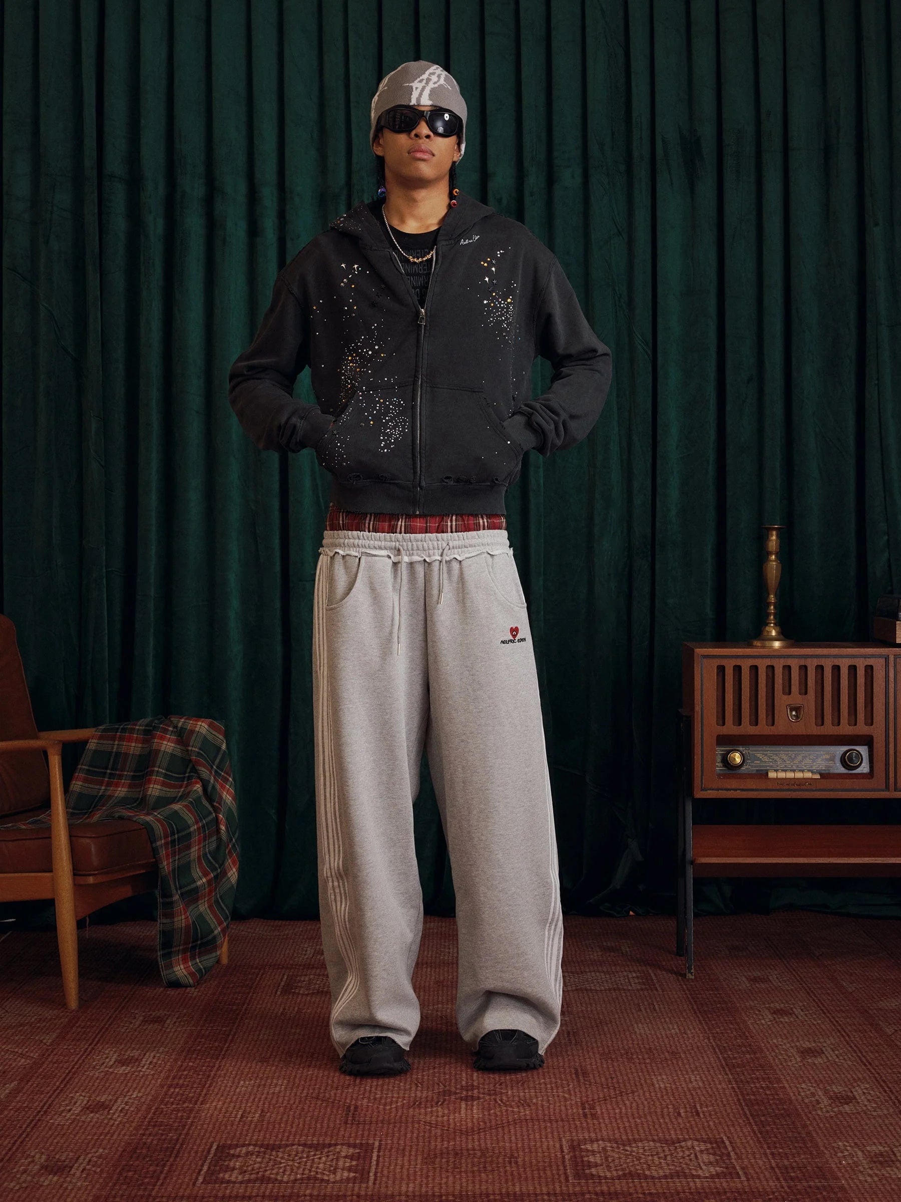 Elevate Your Comfort with Our Stylish Double Waist Baggy Sweatpants - Perfect for Street Style!