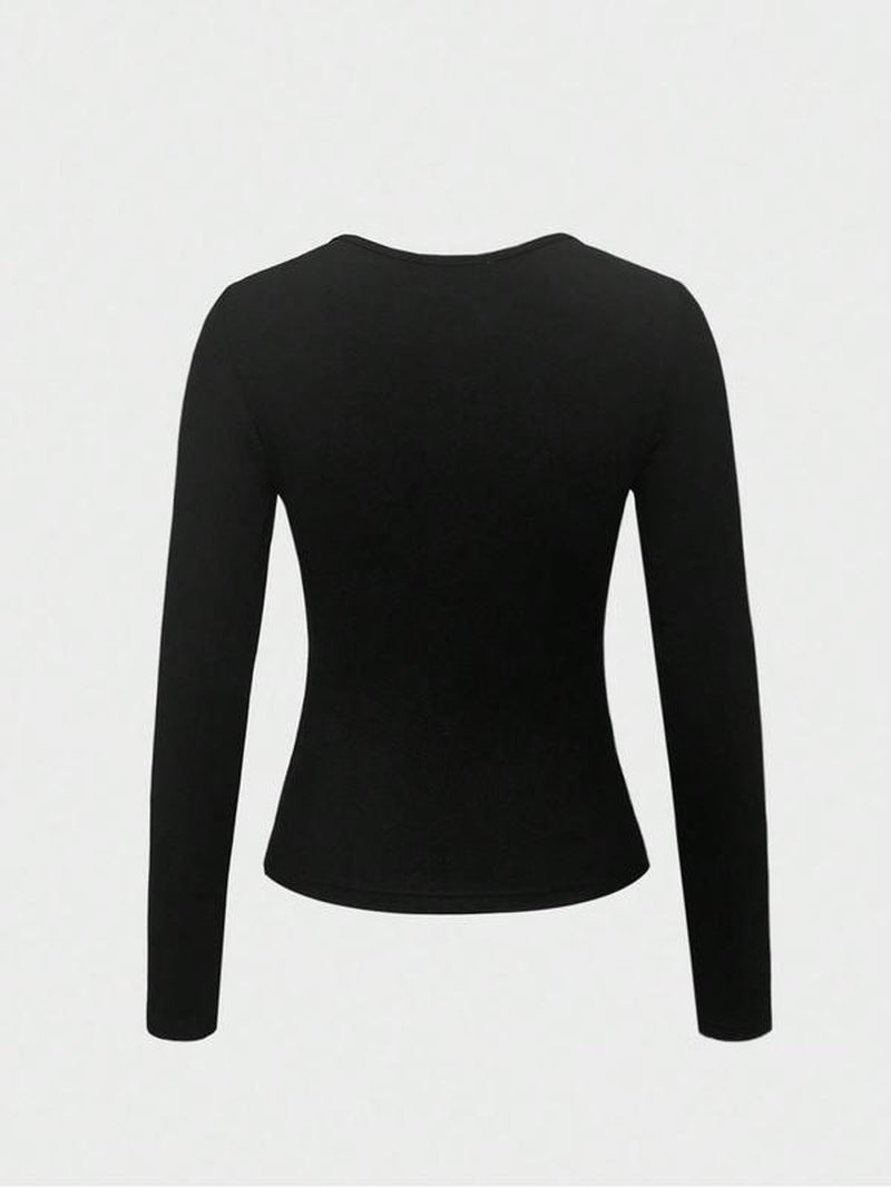 Spooktacular Style: Women's Skull Print Zipper Top for All Seasons! 🎃💀✨